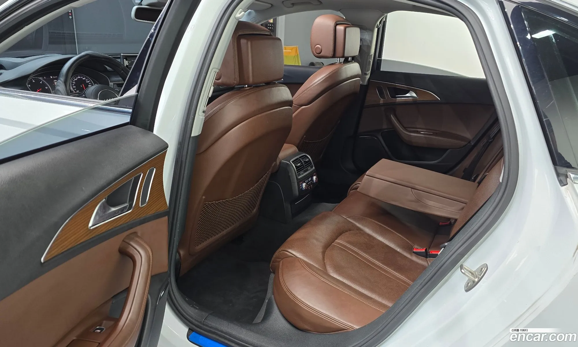 Audi A6 2016 WAUZZZ4G4GN022585 — 16