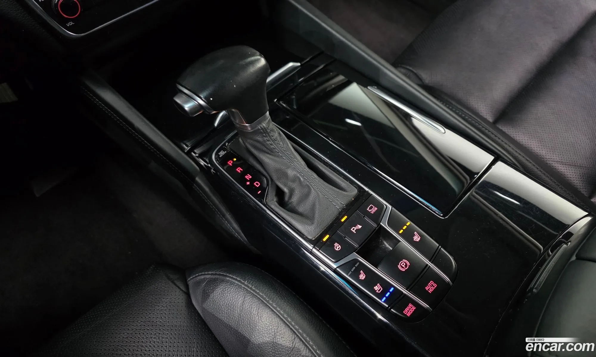Kia K7 Hybrid 2019 — 5