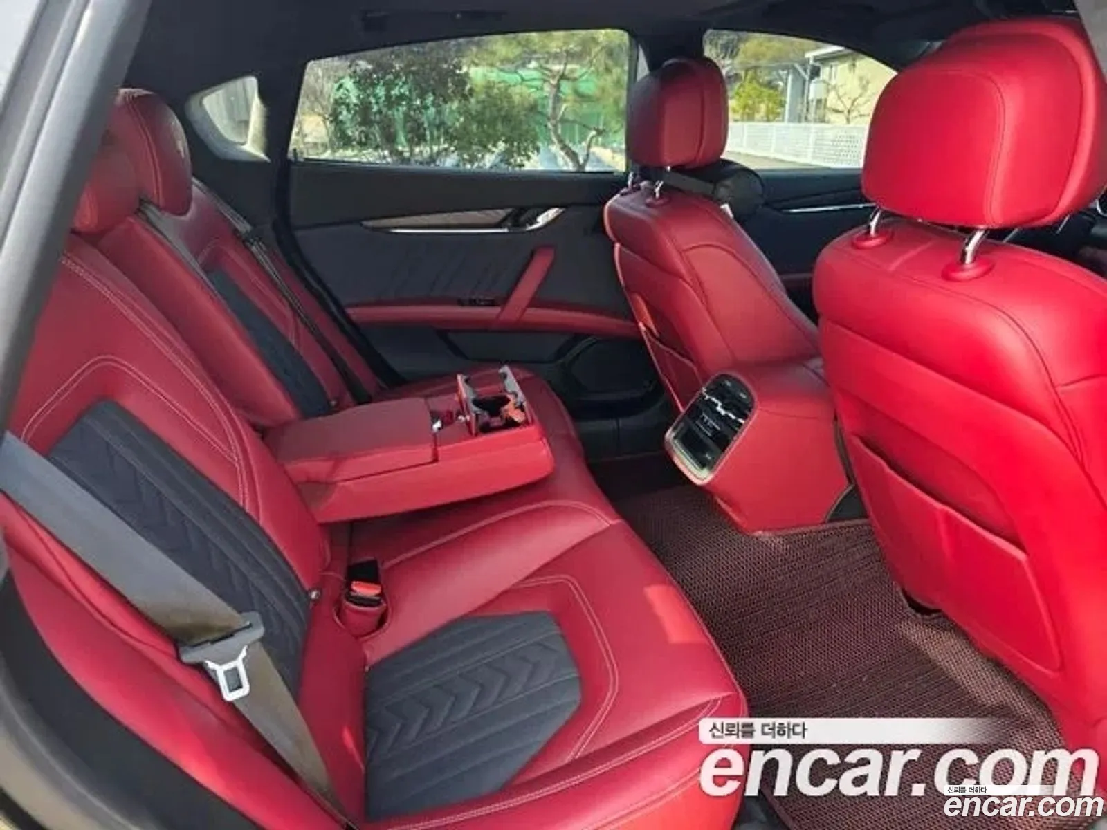 Maserati Quattroporte 2020 — 5