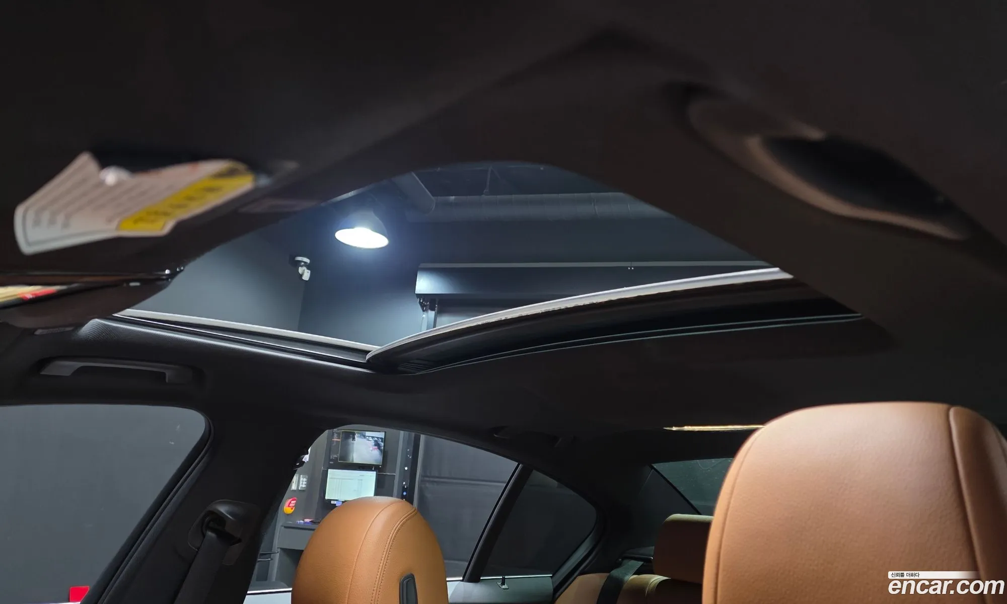 BMW 5 Series 2018 WBAJD3109JG970315 — 9