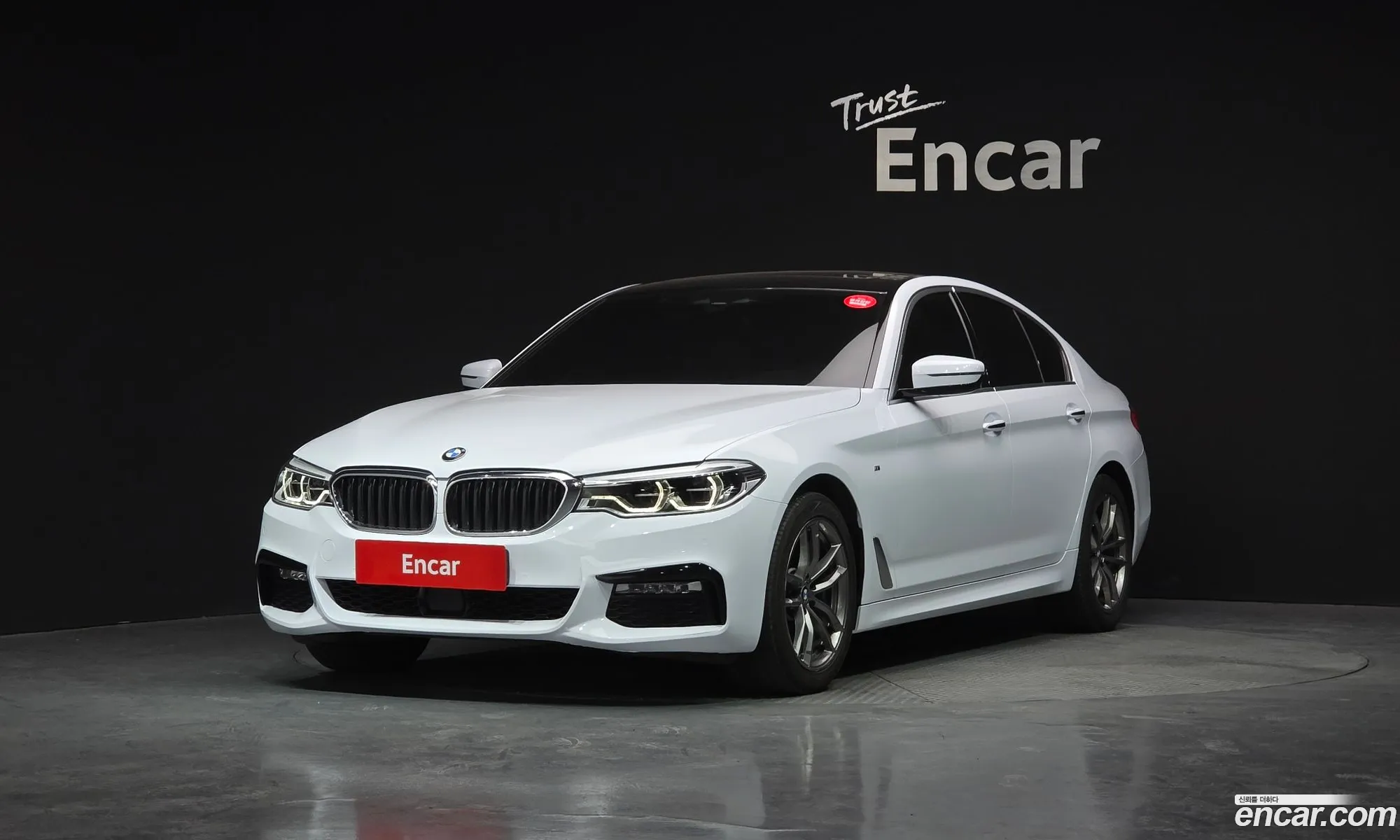 BMW 5 Series 2018 WBAJD3109JG970315 — 16