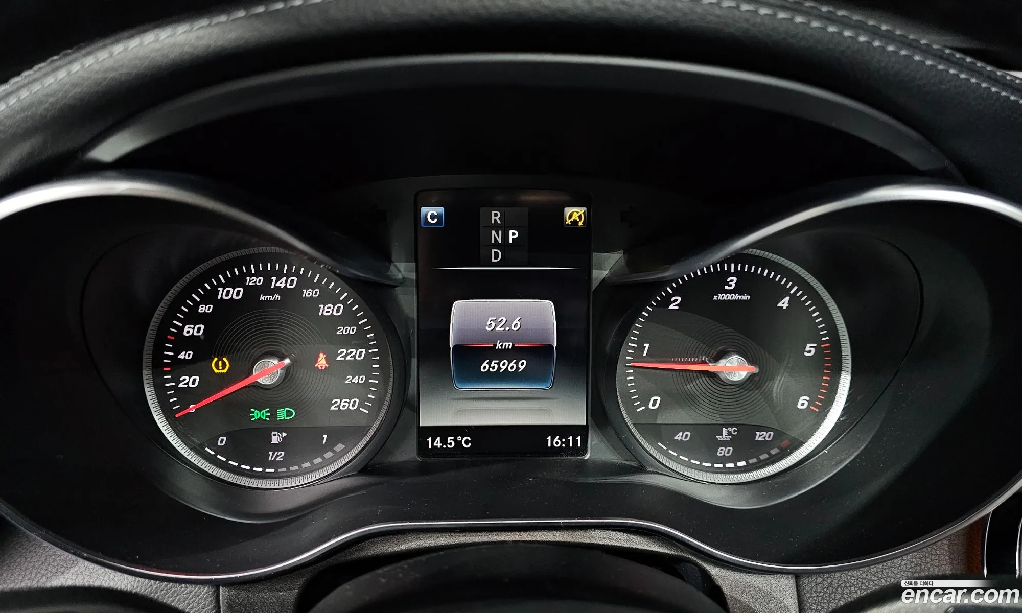 Mercedes-Benz GLC-Class X253 2018 — 12