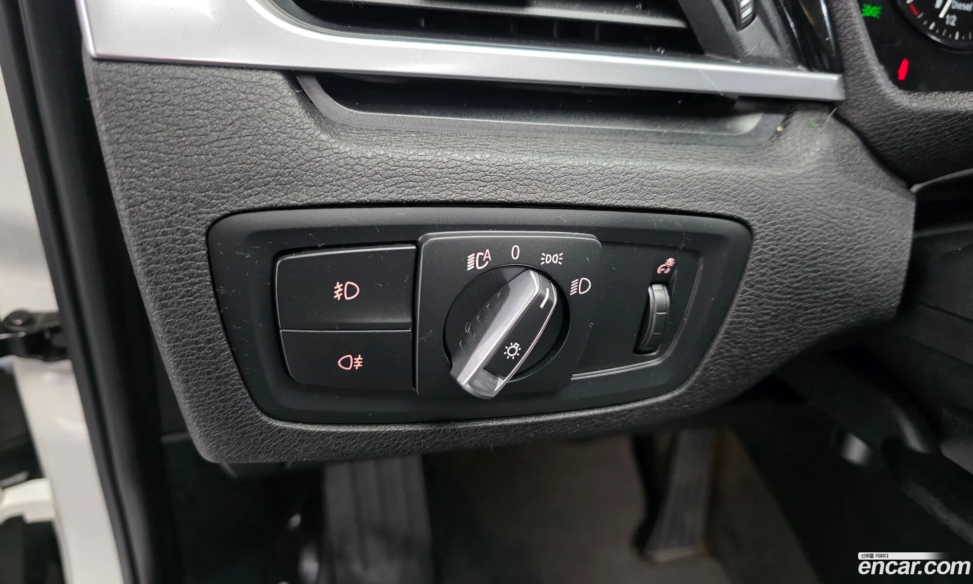 BMW X1 2018 WBAJH7108J3G06778 — 6