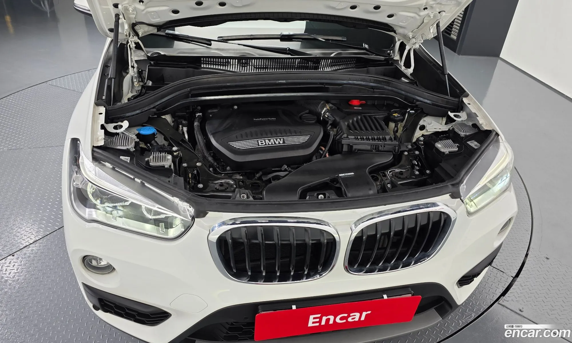 BMW X1 2018 WBAJH7108J3G06778 — 16