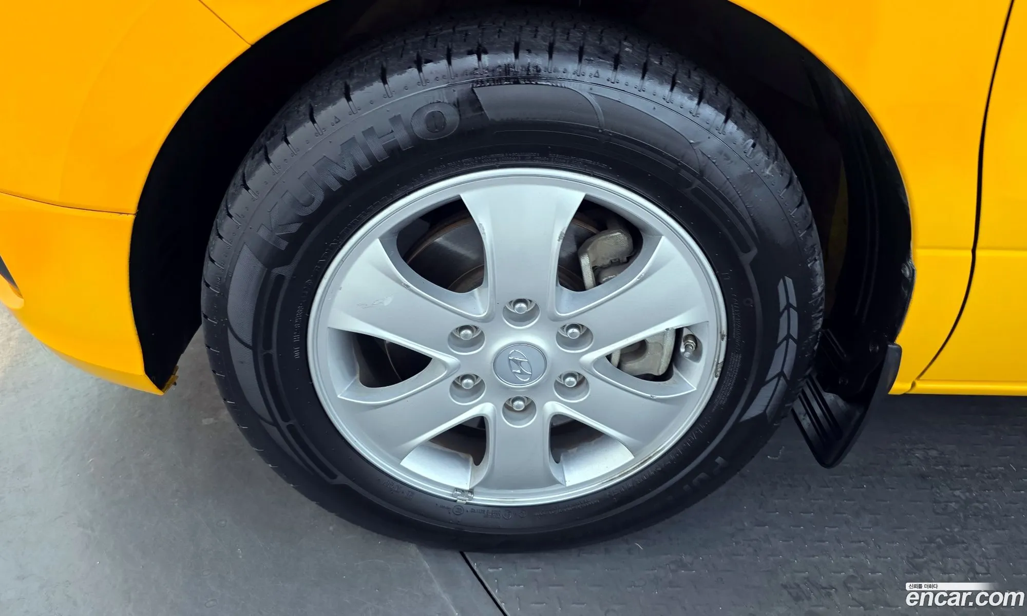 Hyundai Grand Starex 2020 — 3