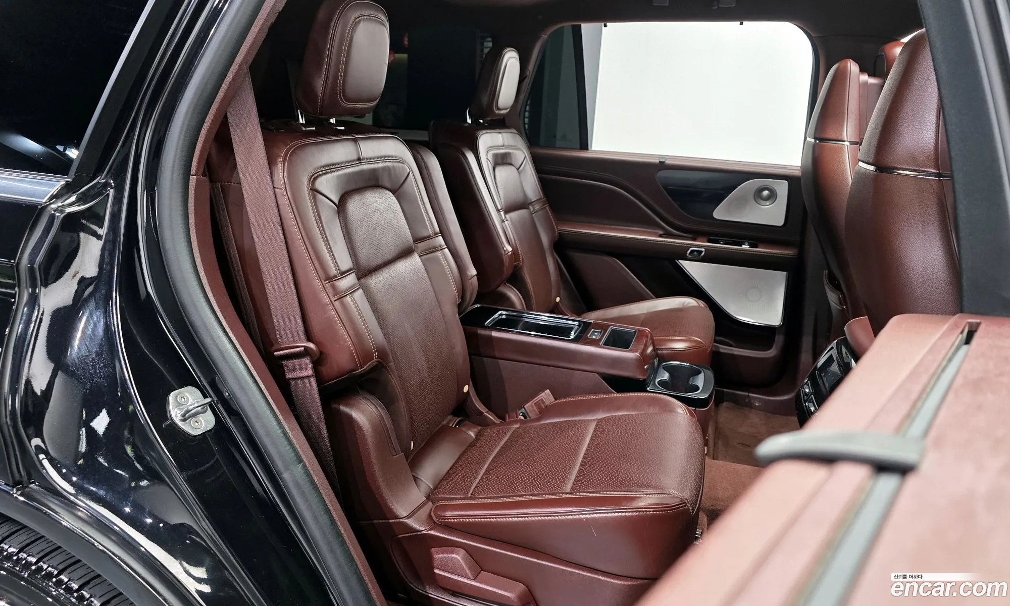 Lincoln Aviator 2021 — 19