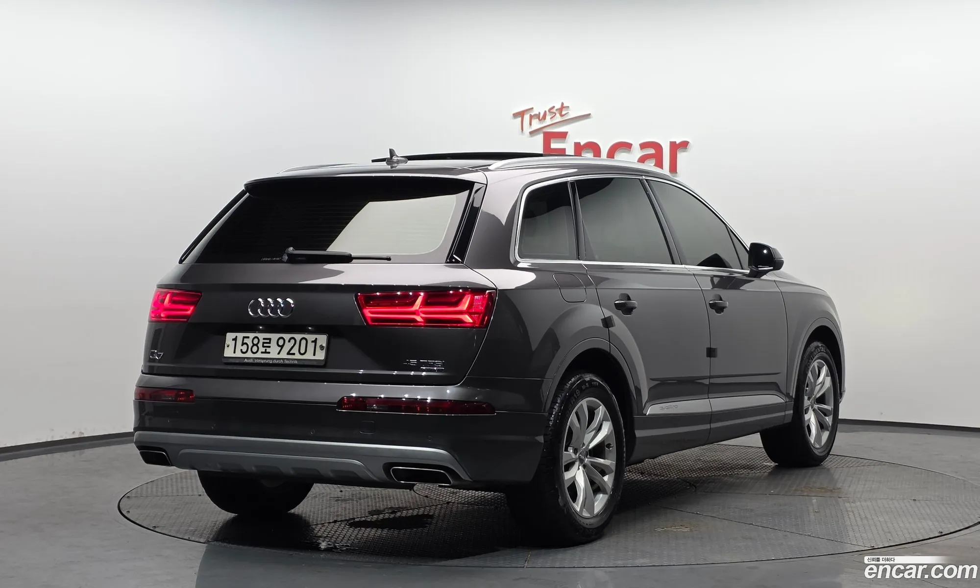 Audi Q7 2019 WAUZZZ4M2KD042290 — 9