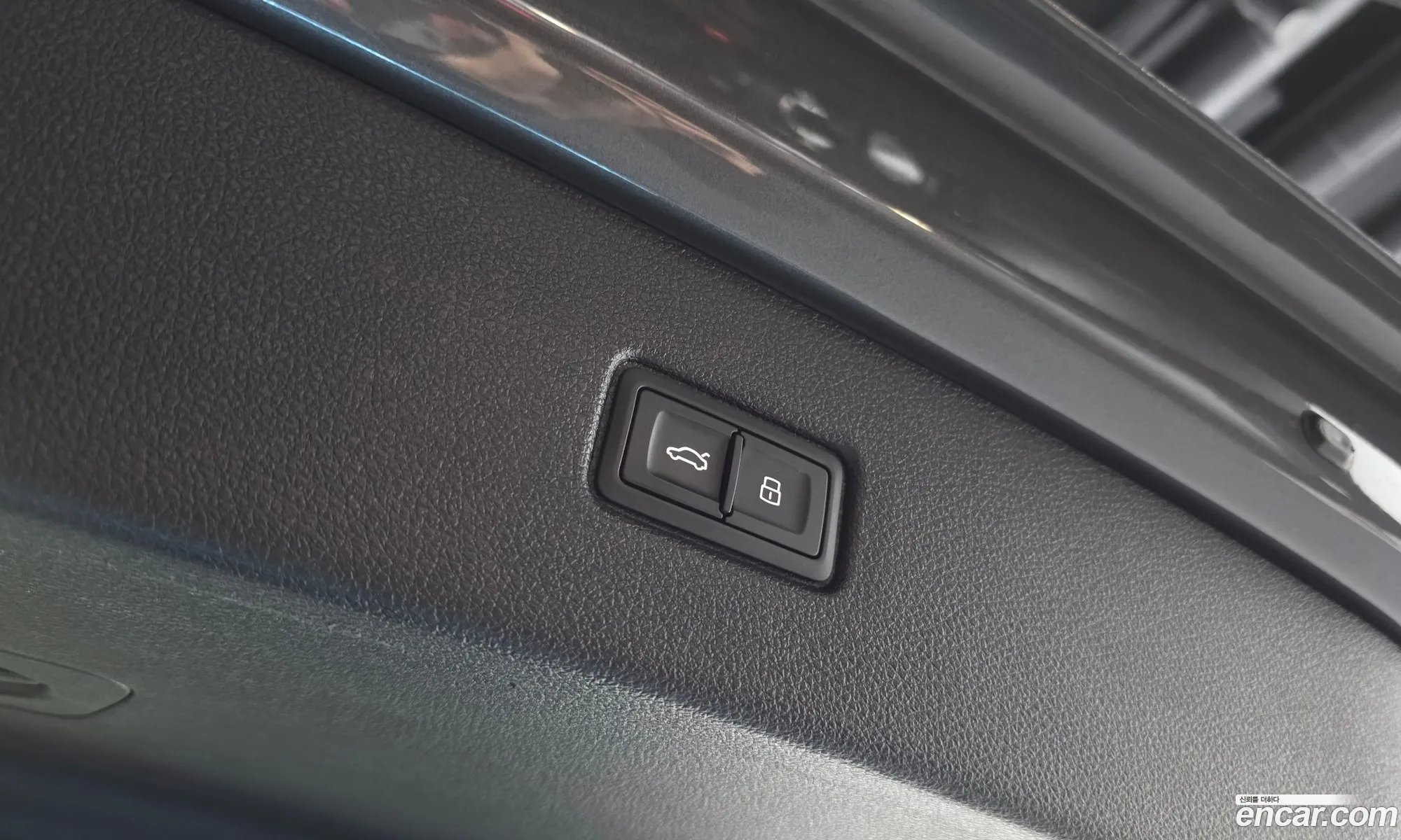 Audi Q7 2019 WAUZZZ4M2KD042290 — 21