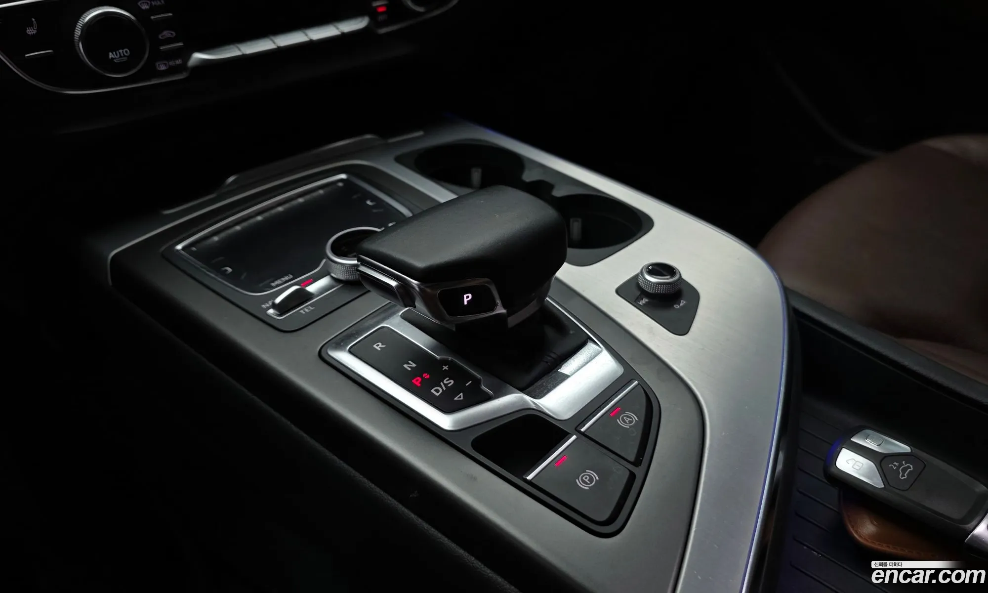 Audi Q7 2019 WAUZZZ4M2KD042290 — 5