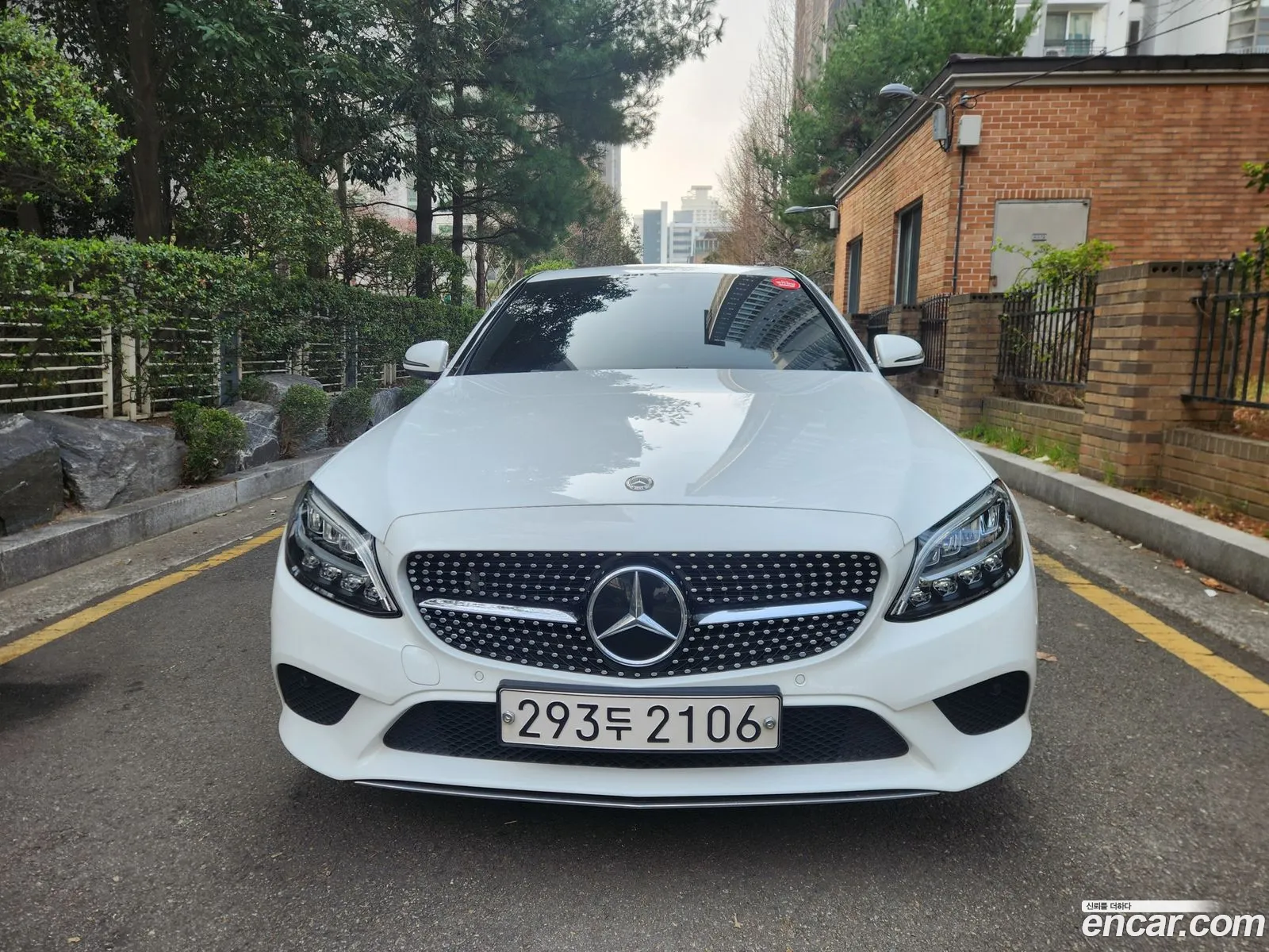Mercedes-Benz C-Class W205 2020 — 17