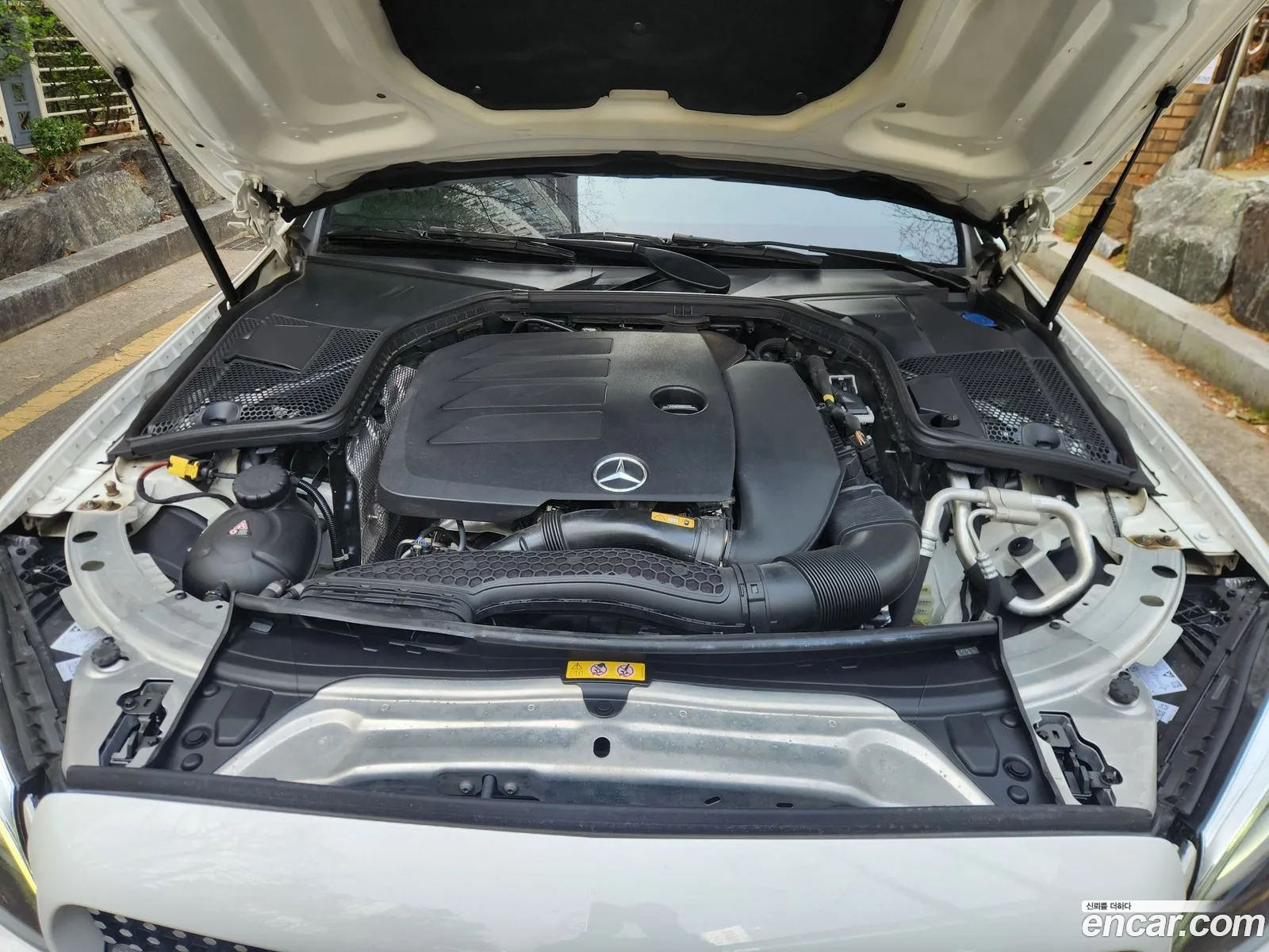 Mercedes-Benz C-Class W205 2020 — 10