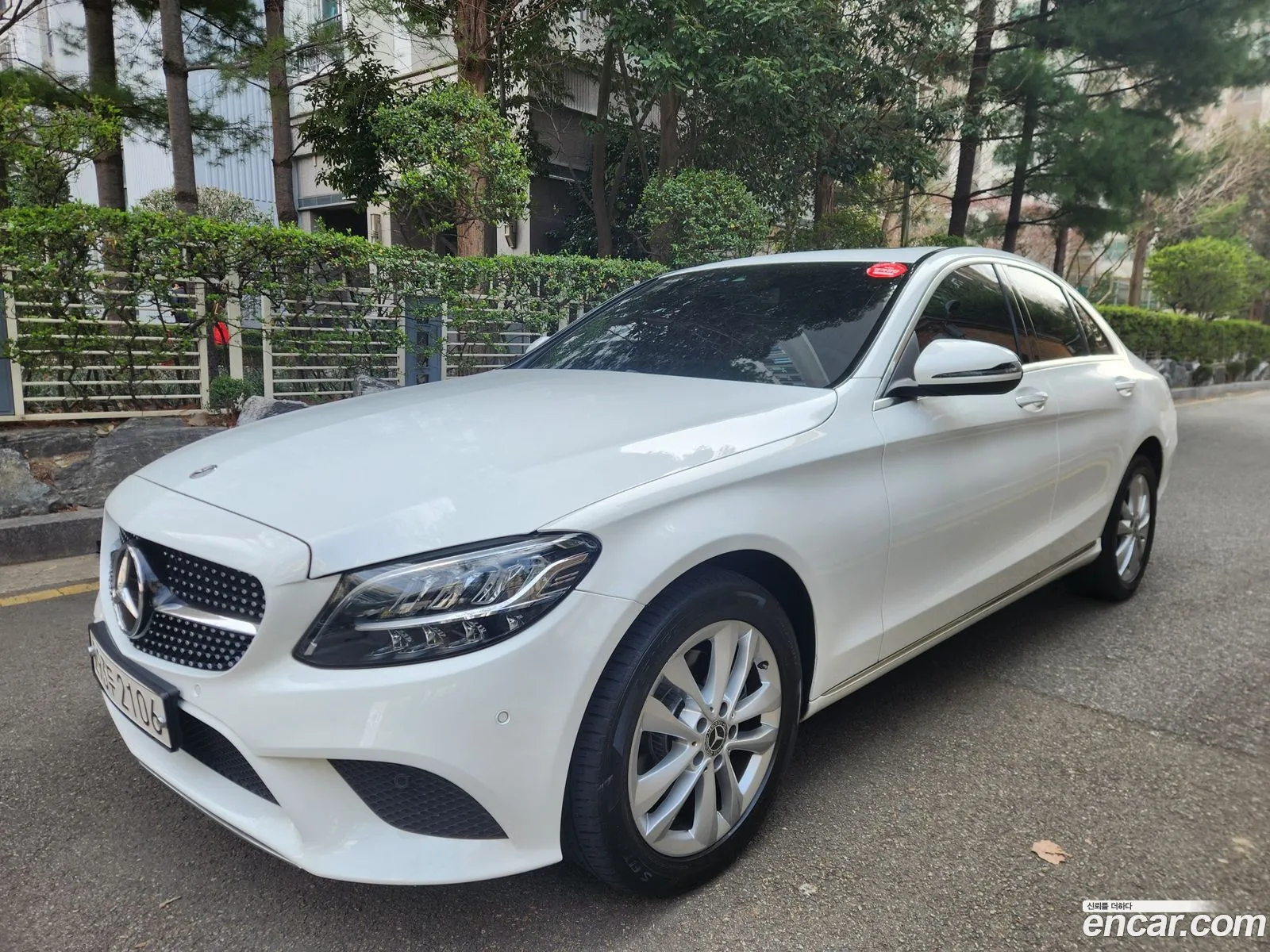 Mercedes-Benz C-Class W205 2020 — 18