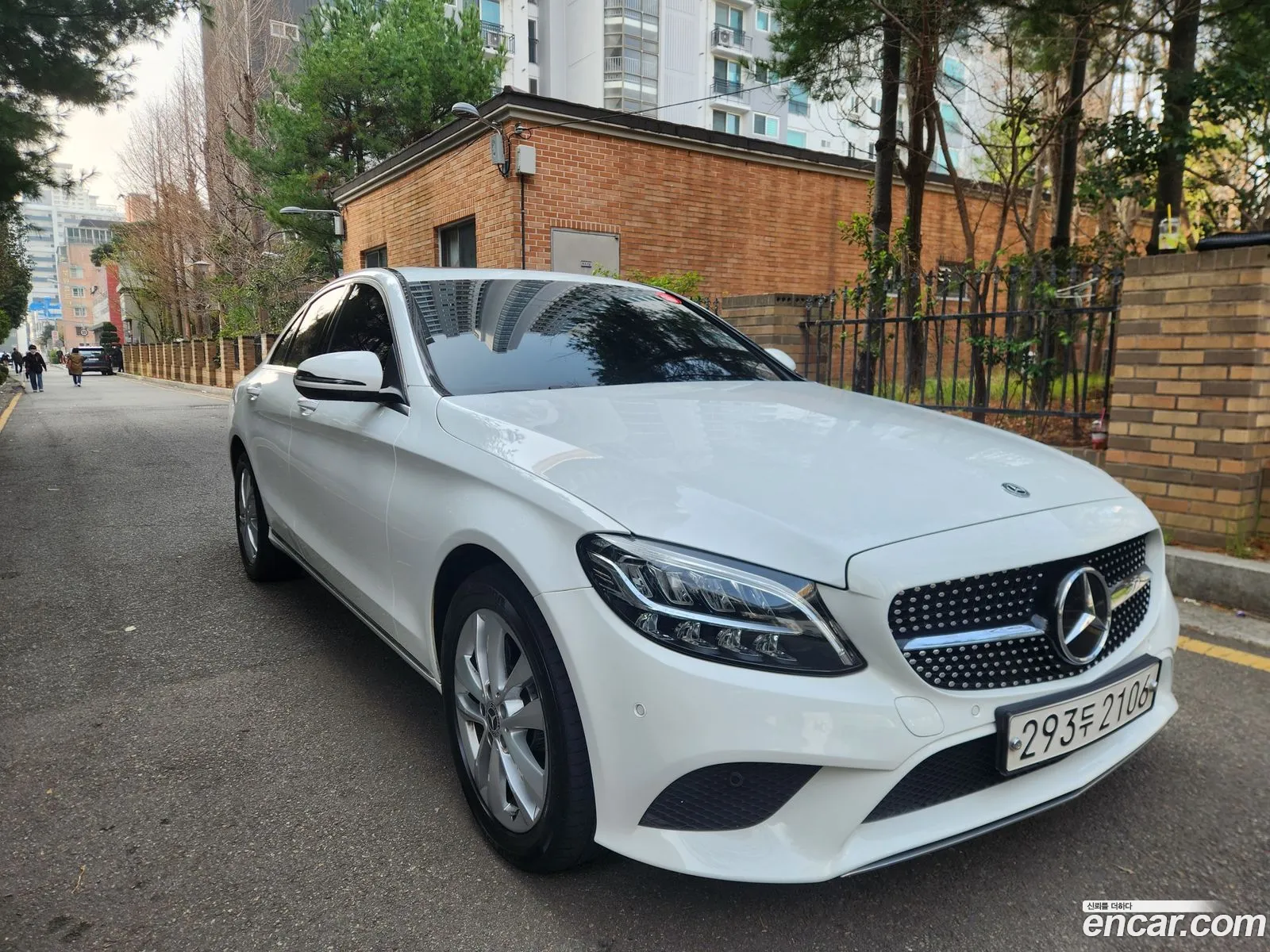 Mercedes-Benz C-Class W205 2020 — 6