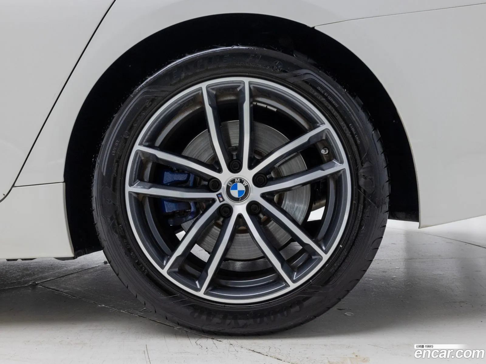 BMW 5 Series 2021 — 4