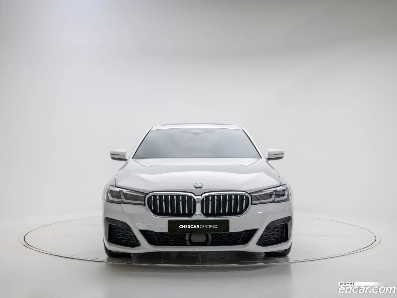 BMW 5 Series 2021 — 9