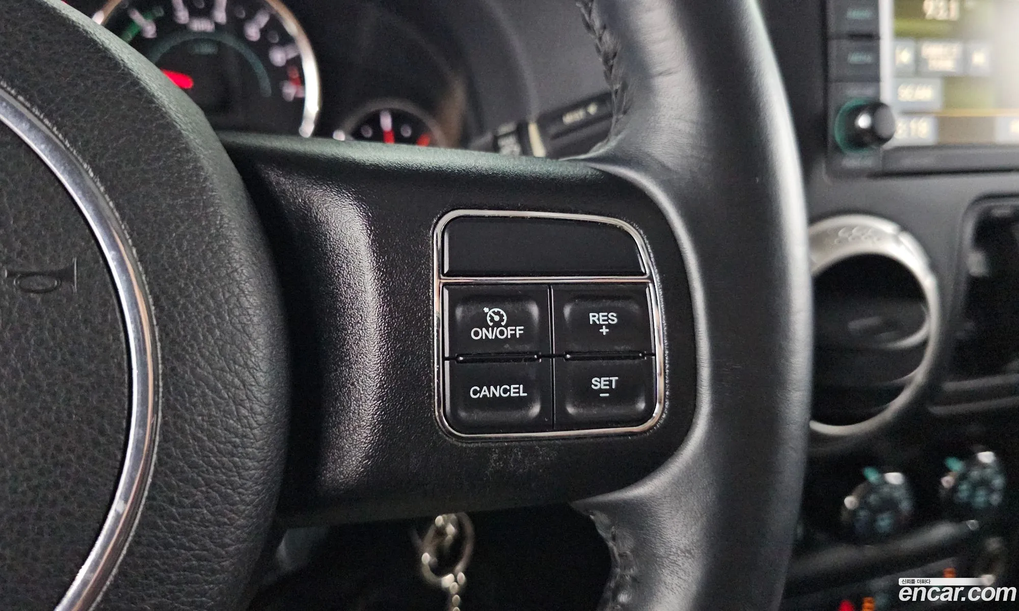 Jeep Wrangler 2017 1C4HJWEG9HL672609 — 18