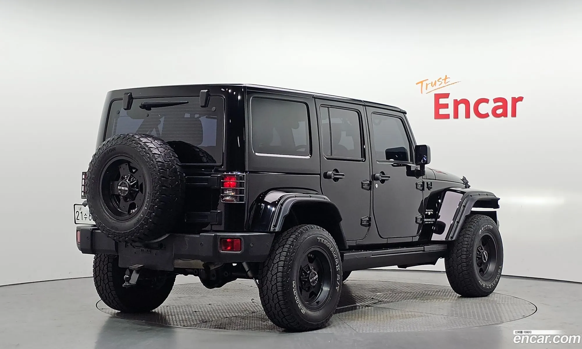 Jeep Wrangler 2017 1C4HJWEG9HL672609 — 17