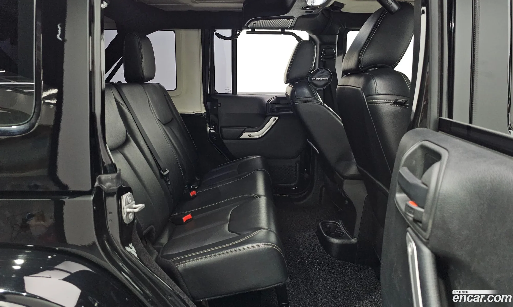 Jeep Wrangler 2017 1C4HJWEG9HL672609 — 11