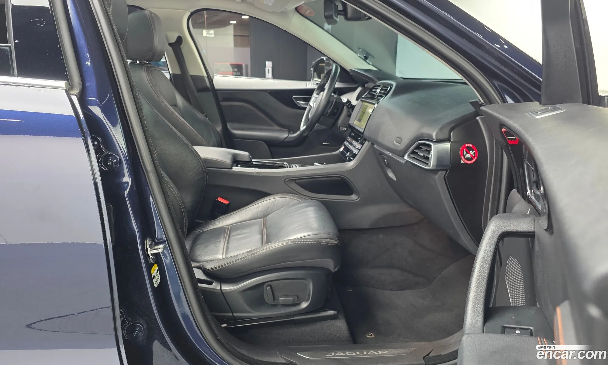 Jaguar F-Pace 2018 SADCA2BN3JA291690 — 15