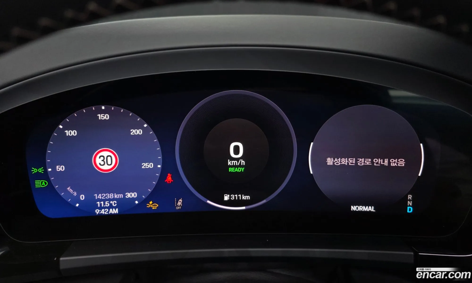 Porsche Macan EV 2025 WP1AC2XA1SL175067 — 9