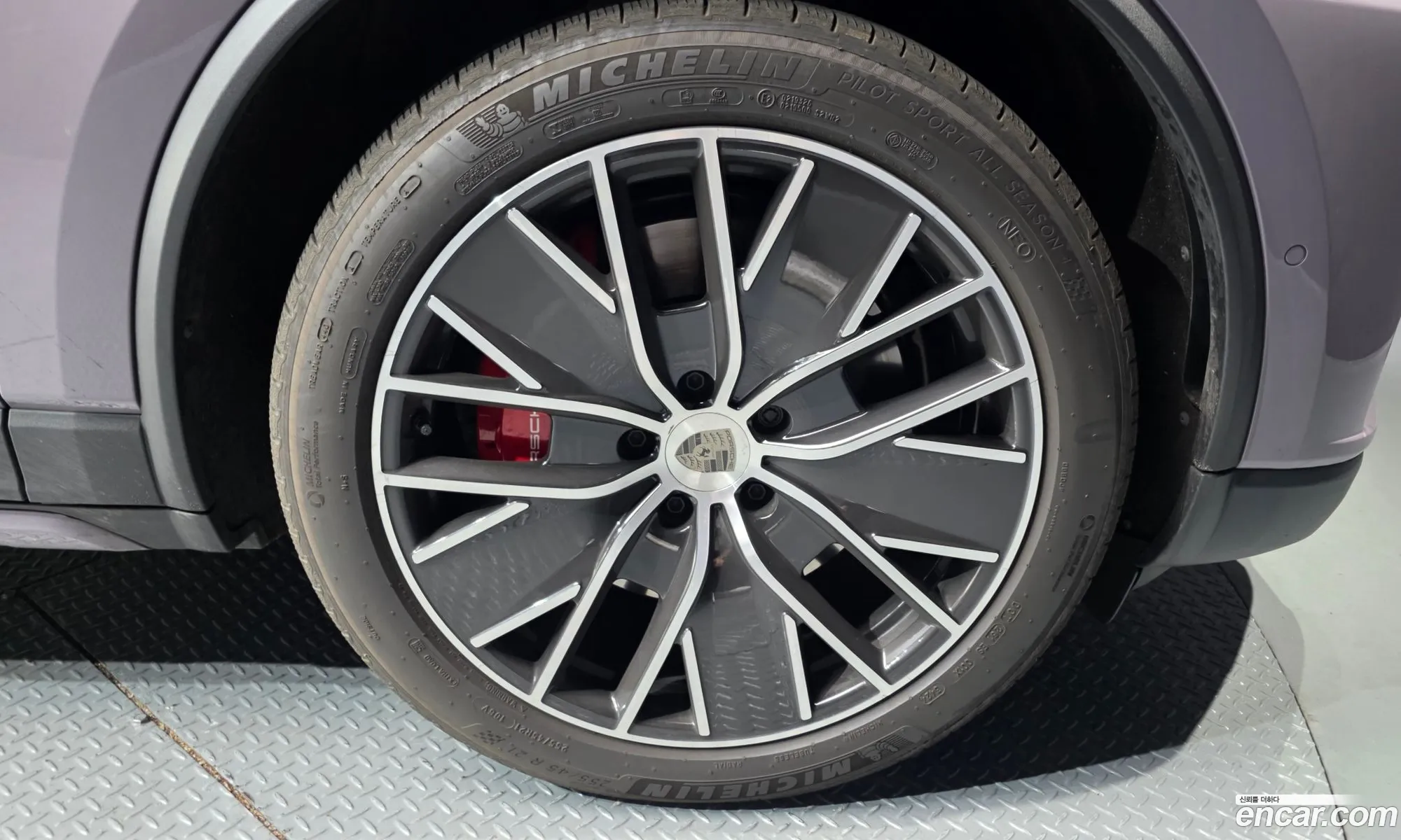 Porsche Macan EV 2025 WP1AC2XA1SL175067 — 14