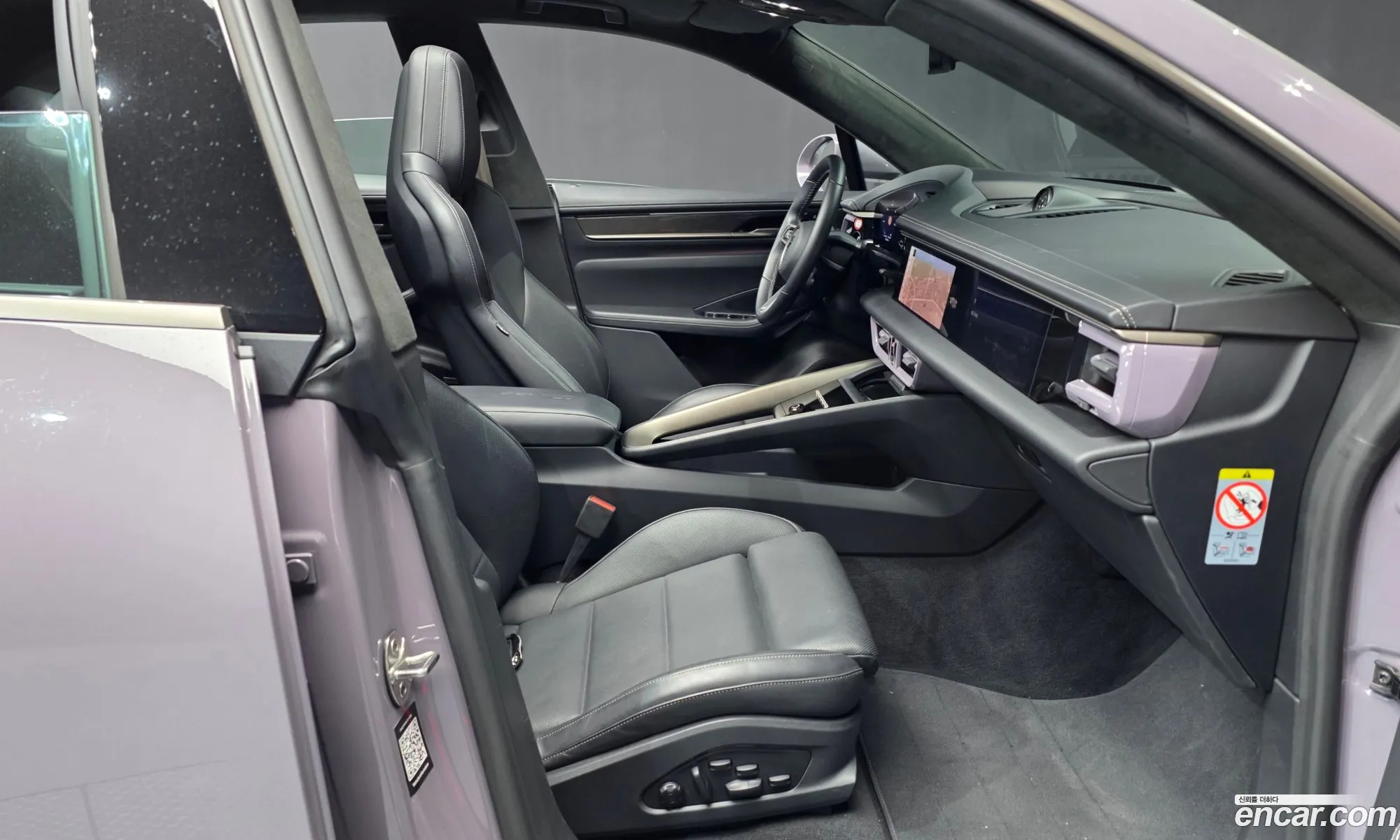Porsche Macan EV 2025 WP1AC2XA1SL175067 — 8