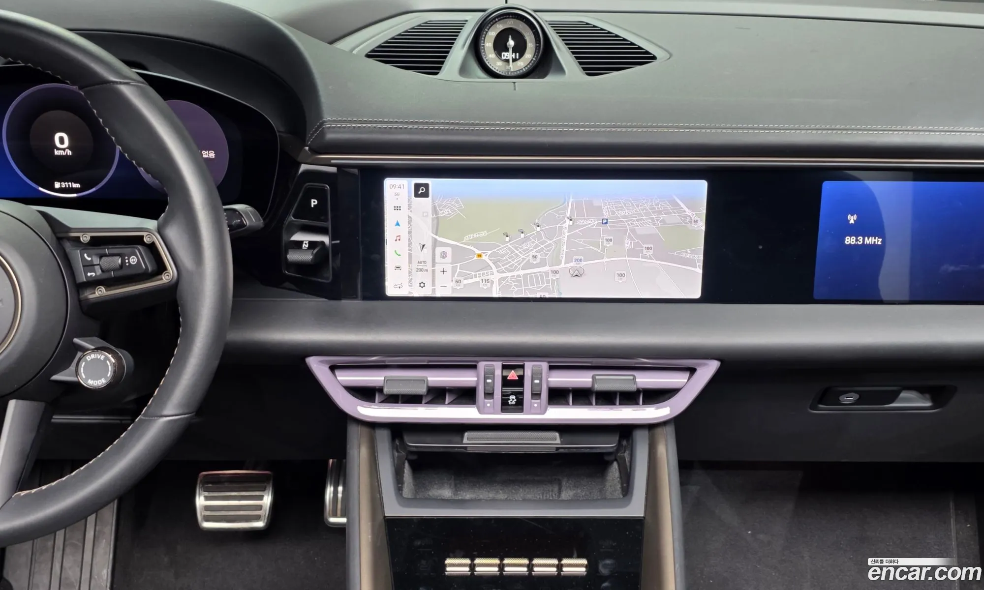 Porsche Macan EV 2025 WP1AC2XA1SL175067 — 16
