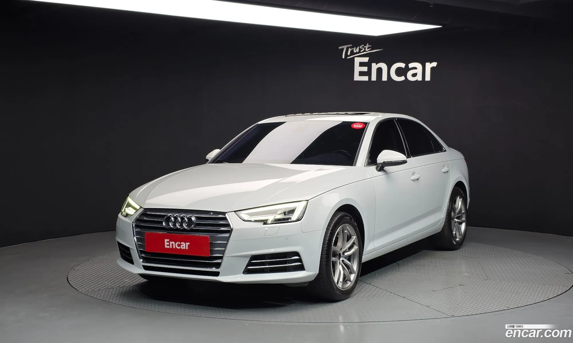 Audi A4 2018 WAUZZZF44JA188414 — 10
