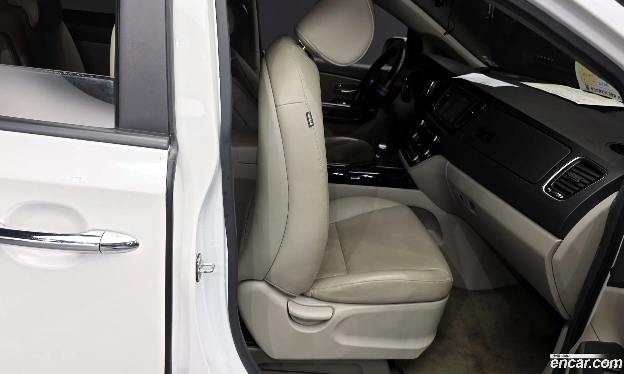 Kia Carnival 2018 — 14