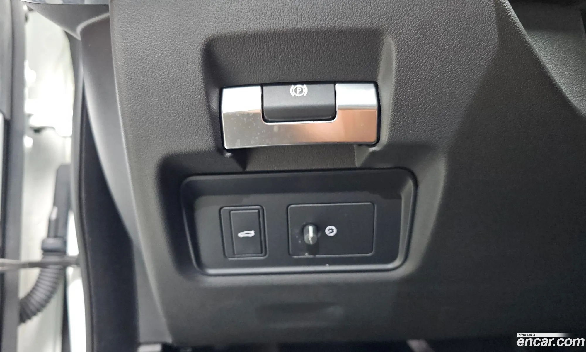 Jaguar XE 2020 SAJAB4BN0LCP65910 — 12