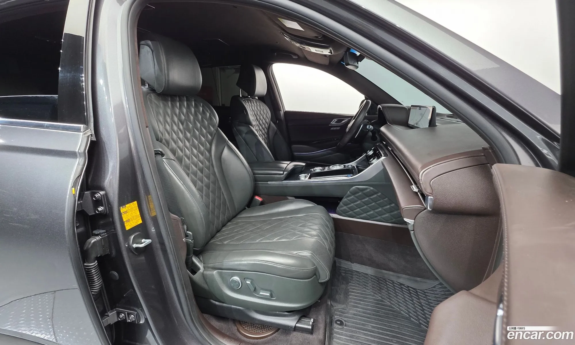Genesis GV80 2020 — 18
