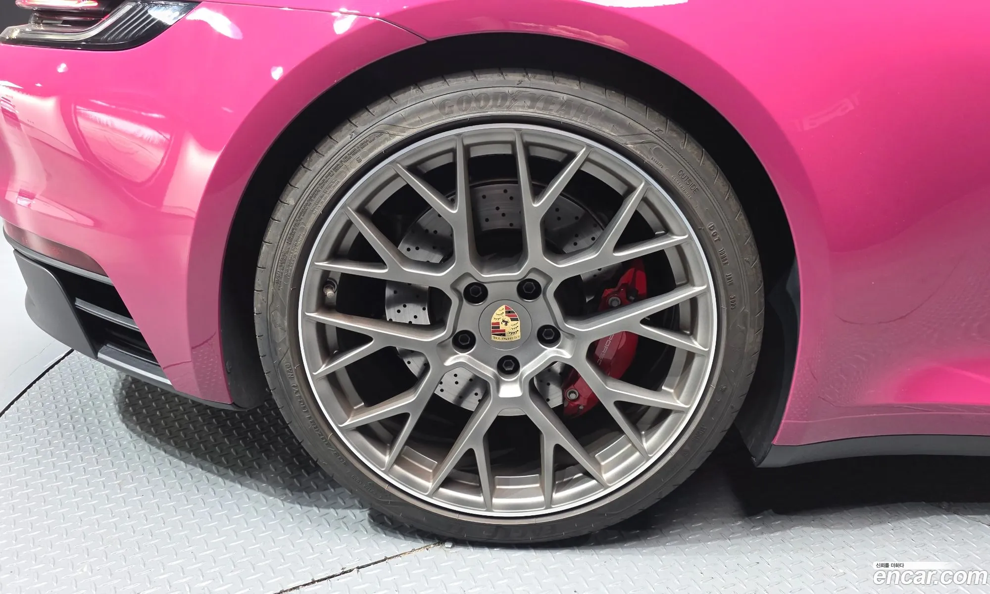 Porsche 911 2024 WP0CB2998RS245134 — 17