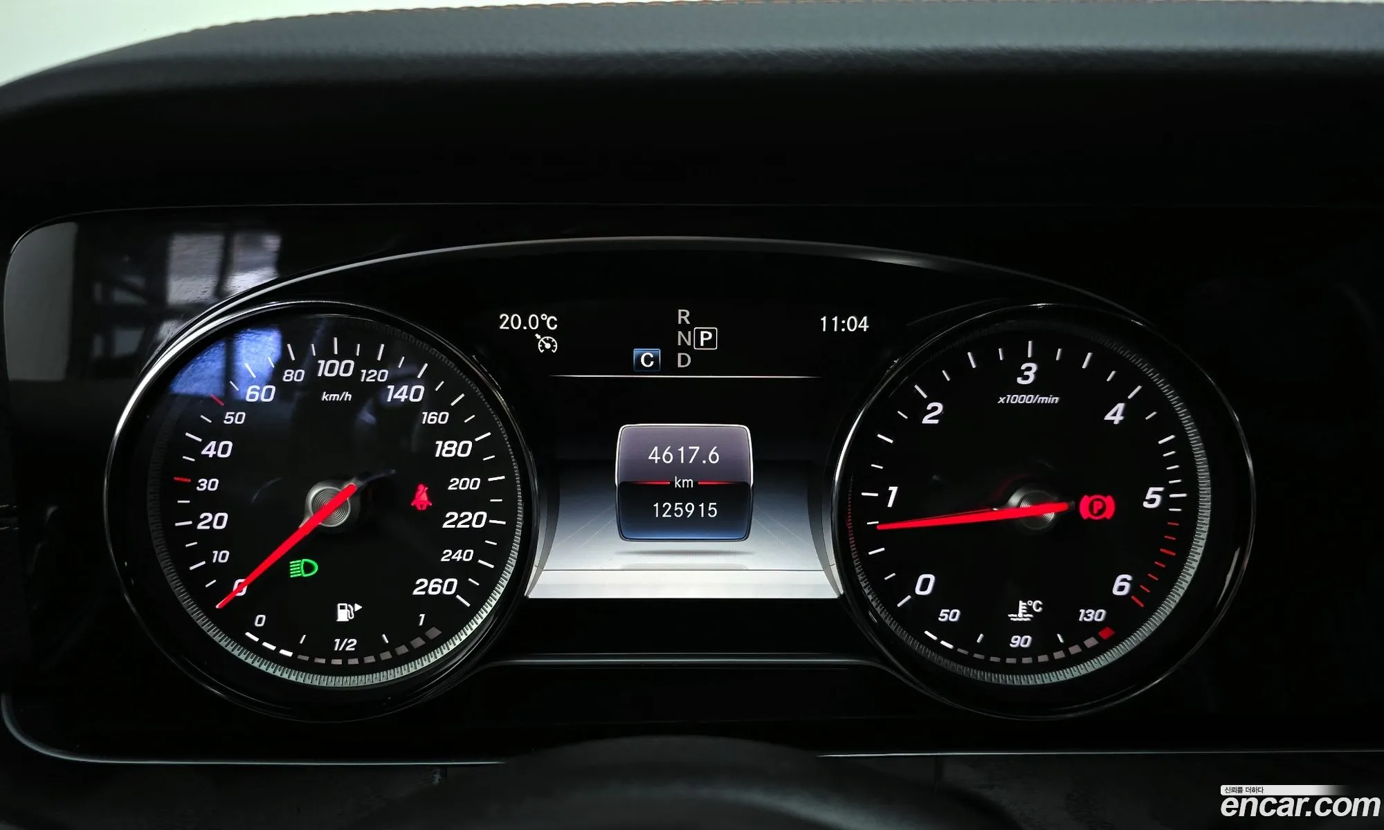 Mercedes-Benz E-Class W213 2018 WDD1J1EB3KF072088 — 3