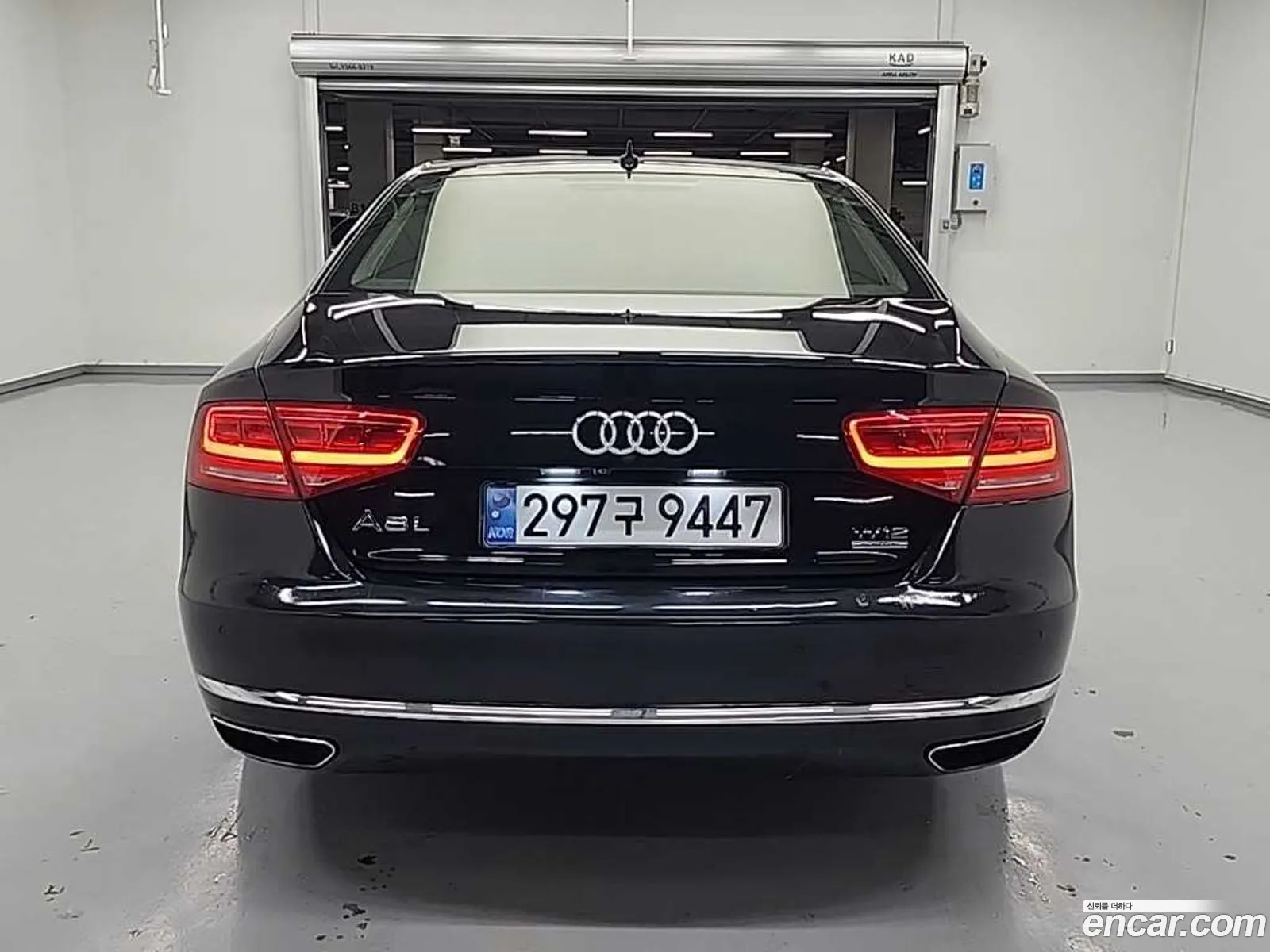 Audi A8 2013 — 16