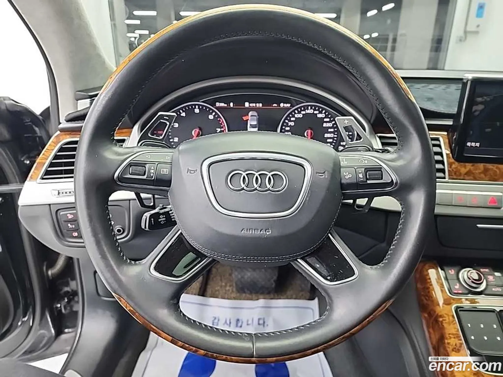 Audi A8 2013 — 13