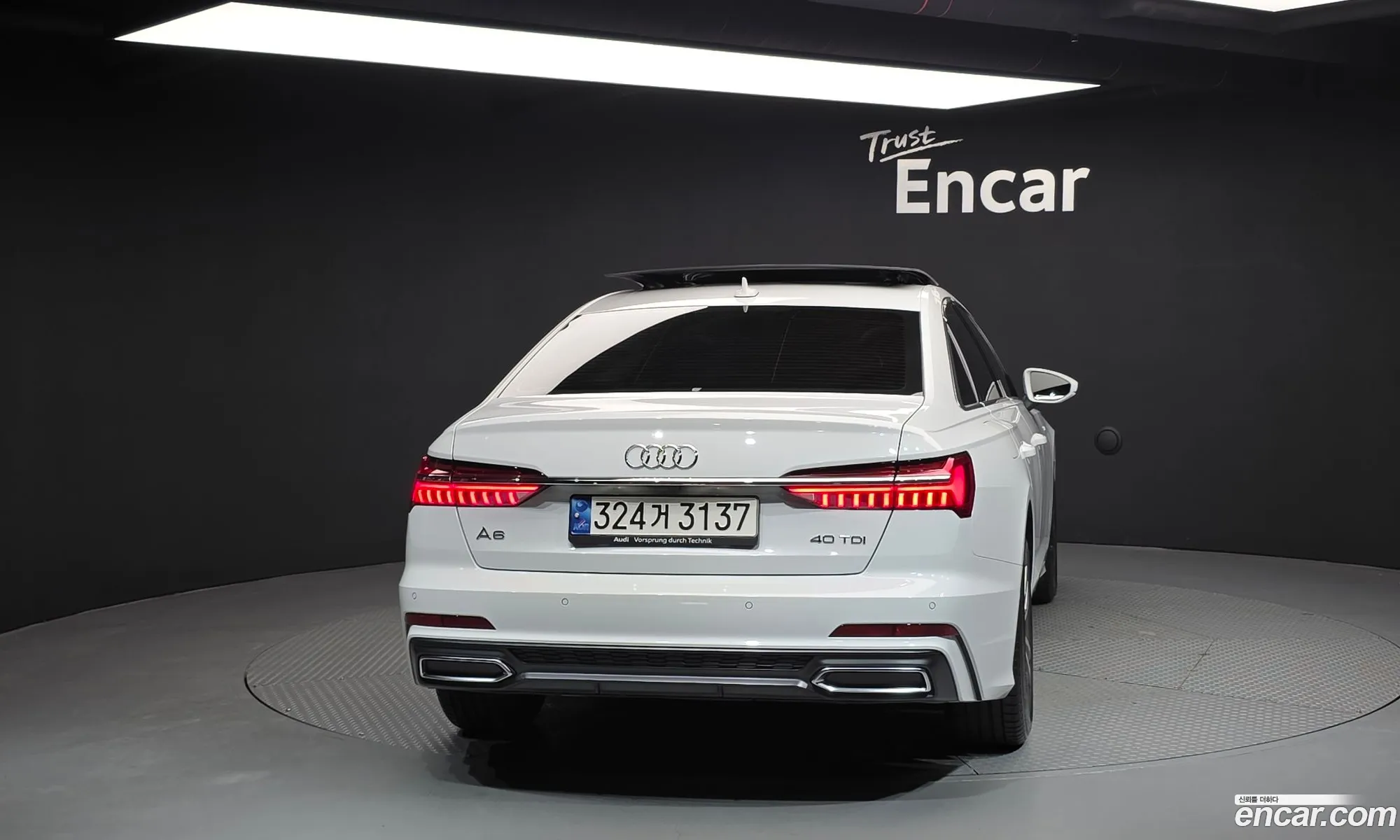 Audi A6 2022 — 18