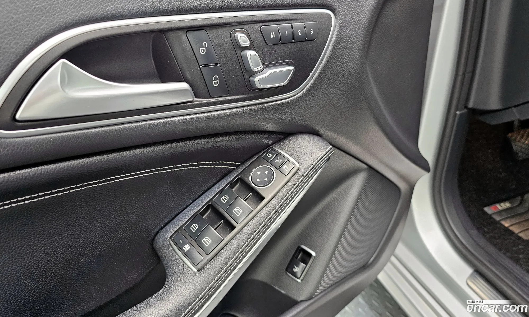 Mercedes-Benz CLA-Class C117 2017 — 14