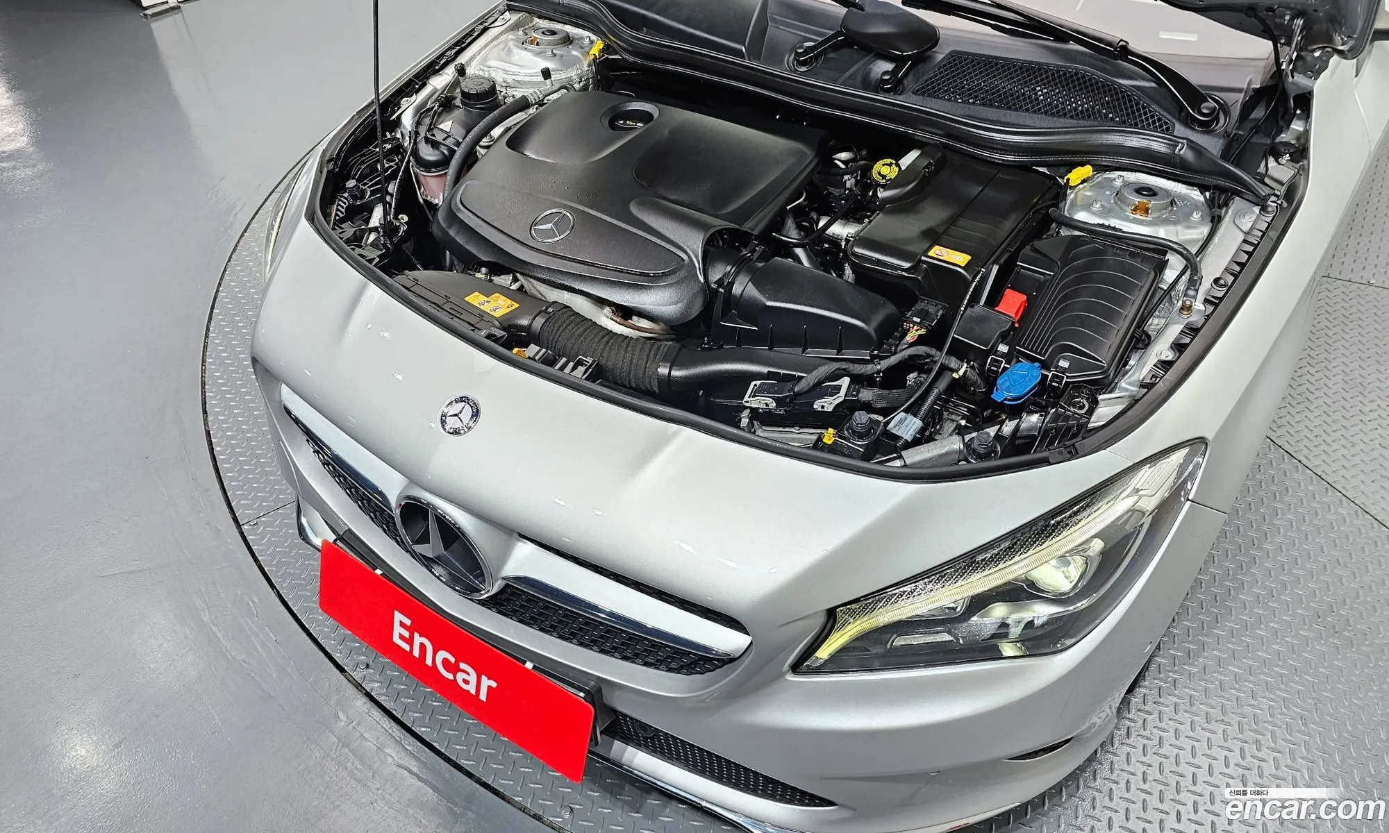 Mercedes-Benz CLA-Class C117 2017 — 17