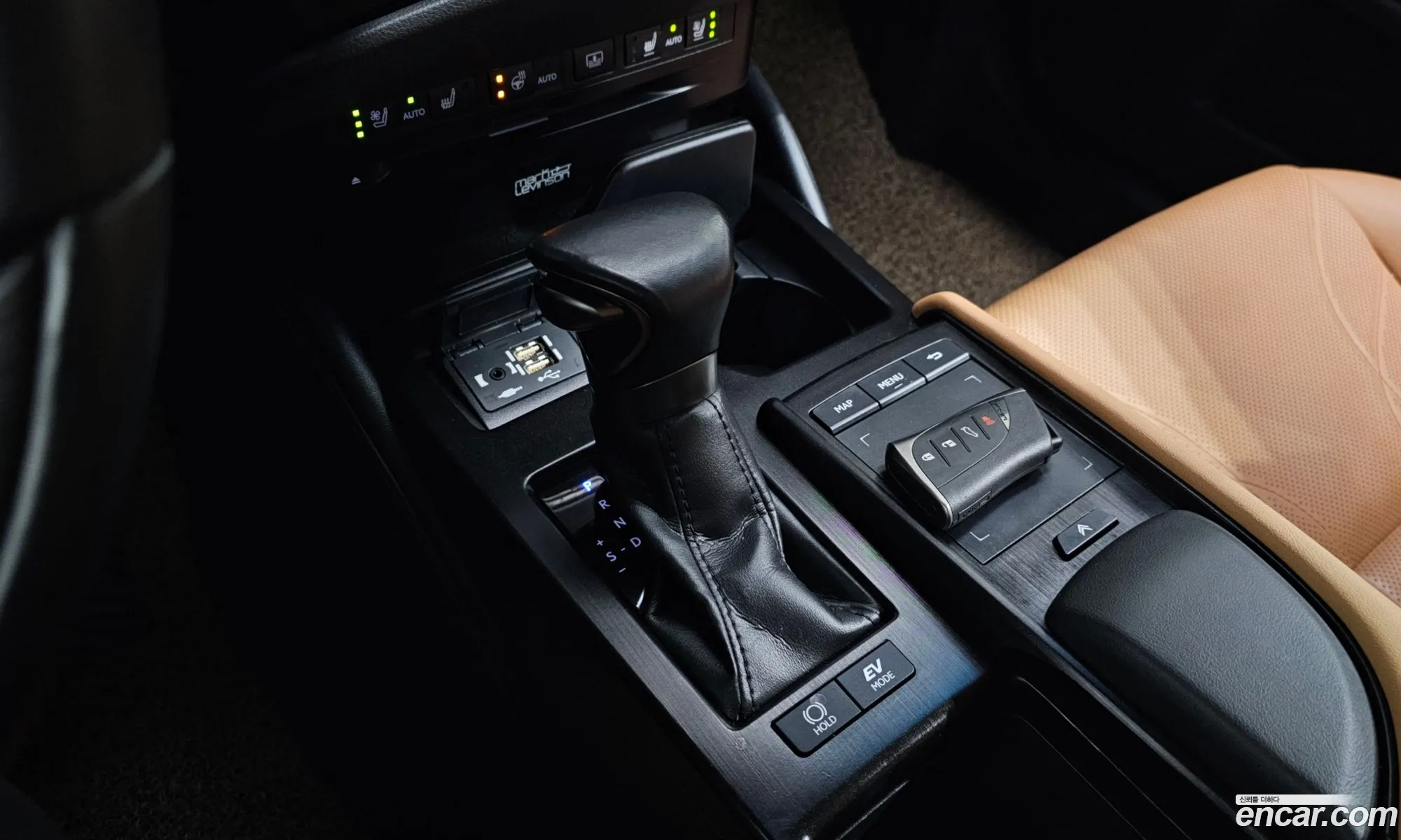 Lexus ES300h 7th Gen 2022 JTHBA1C17N2011166 — 15