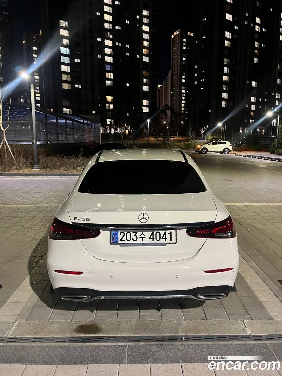 Mercedes-Benz E-Class W213 2023 — 5