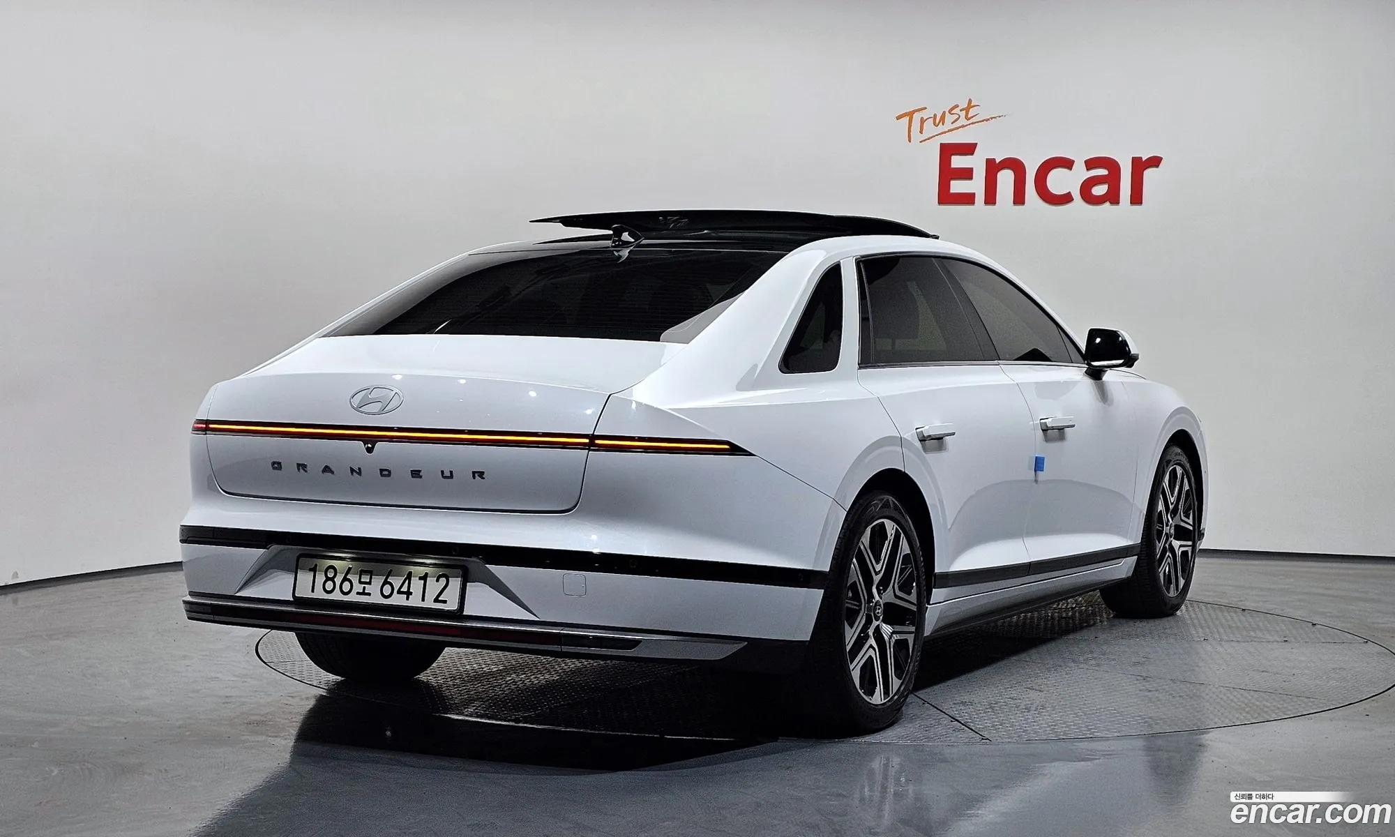 Hyundai Grandeur 2023 — 9