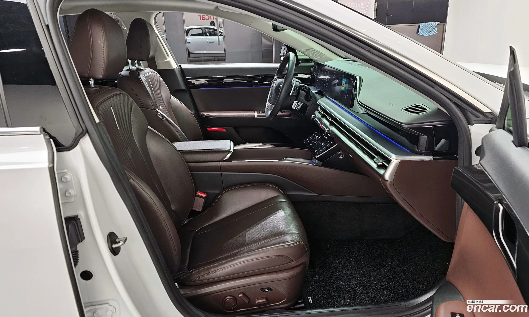 Hyundai Grandeur 2023 — 11