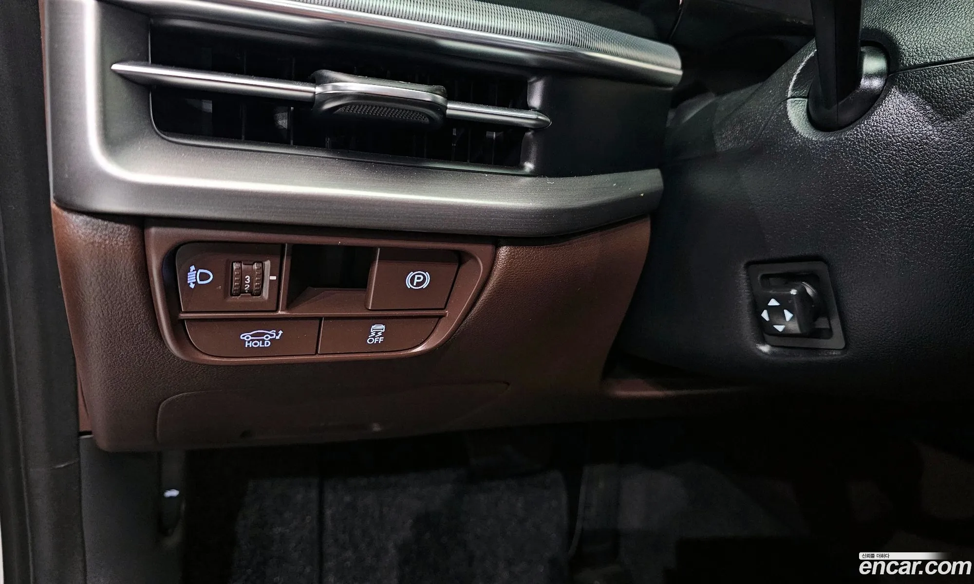 Hyundai Grandeur 2023 — 7
