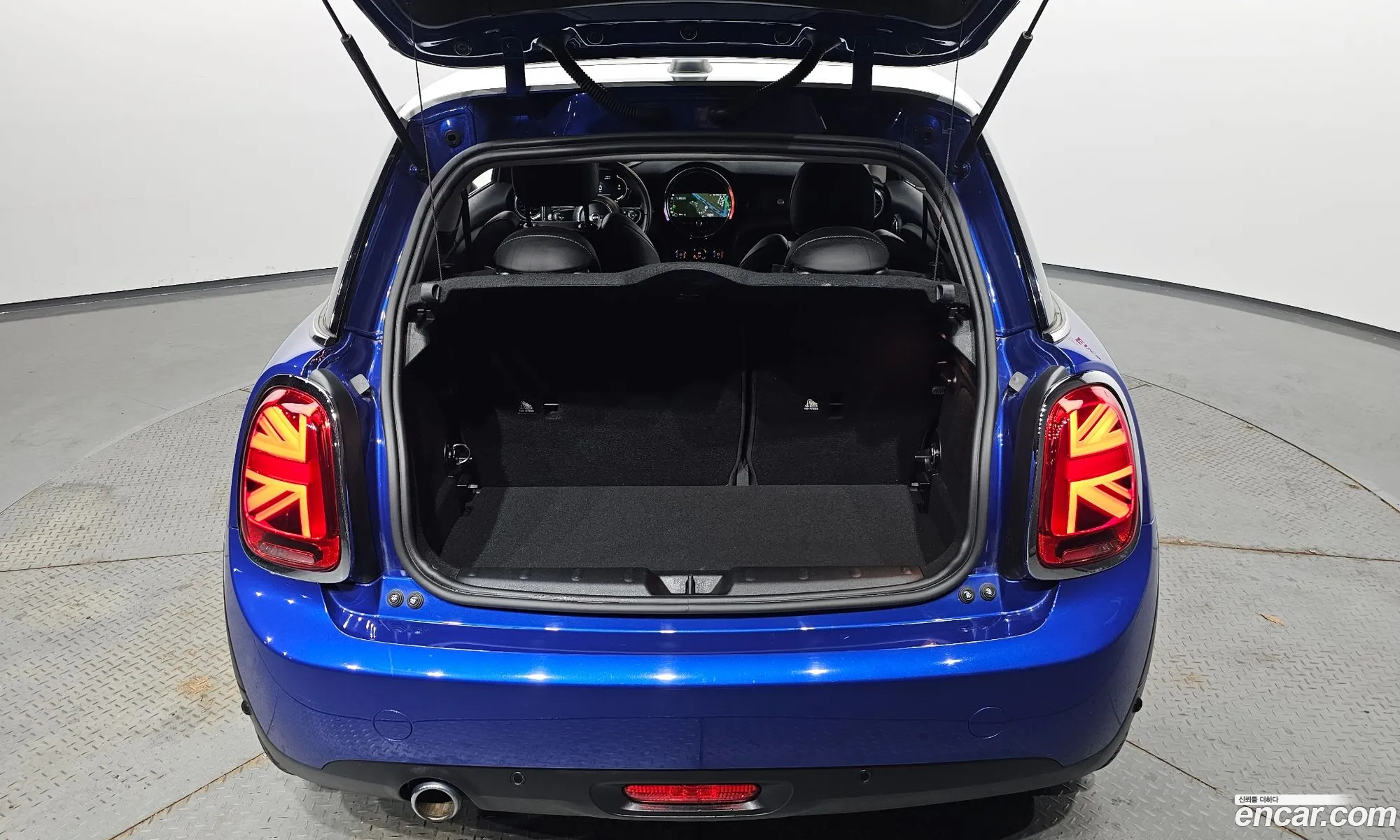 Mini Cooper 2021 WMWXR710XM2N95409 — 5