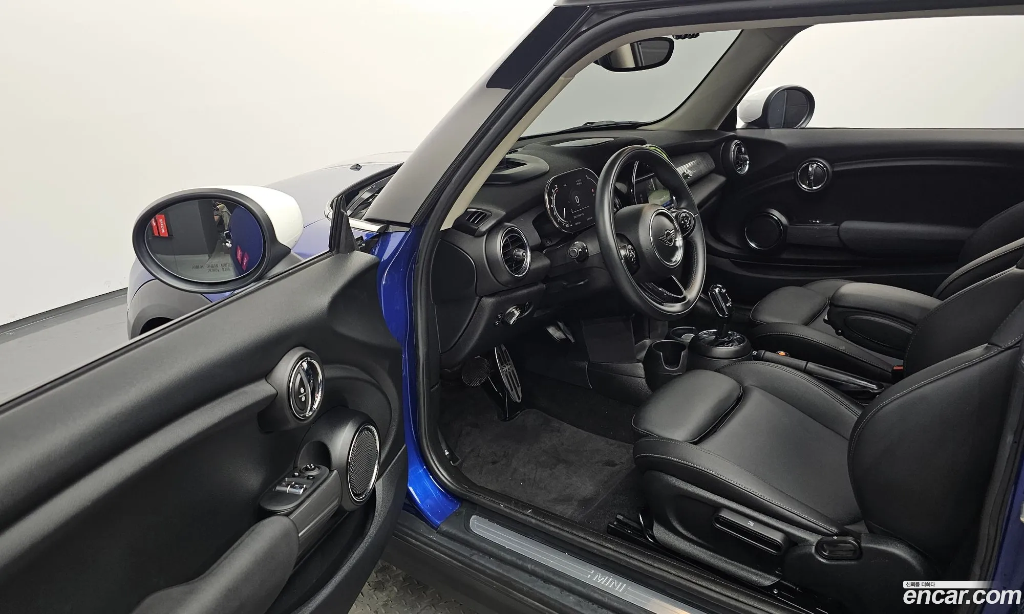 Mini Cooper 2021 WMWXR710XM2N95409 — 6