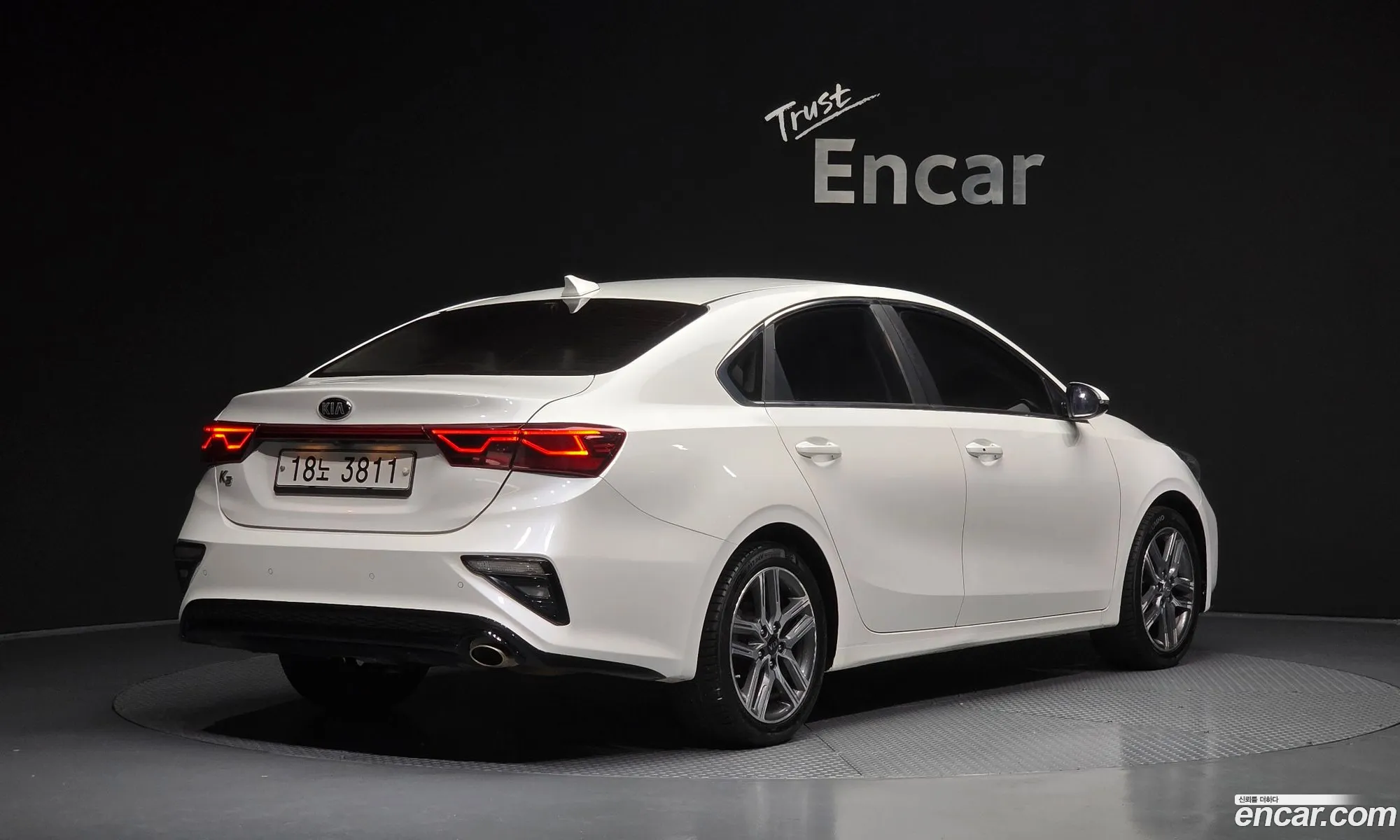 Kia K3 2018 — 12