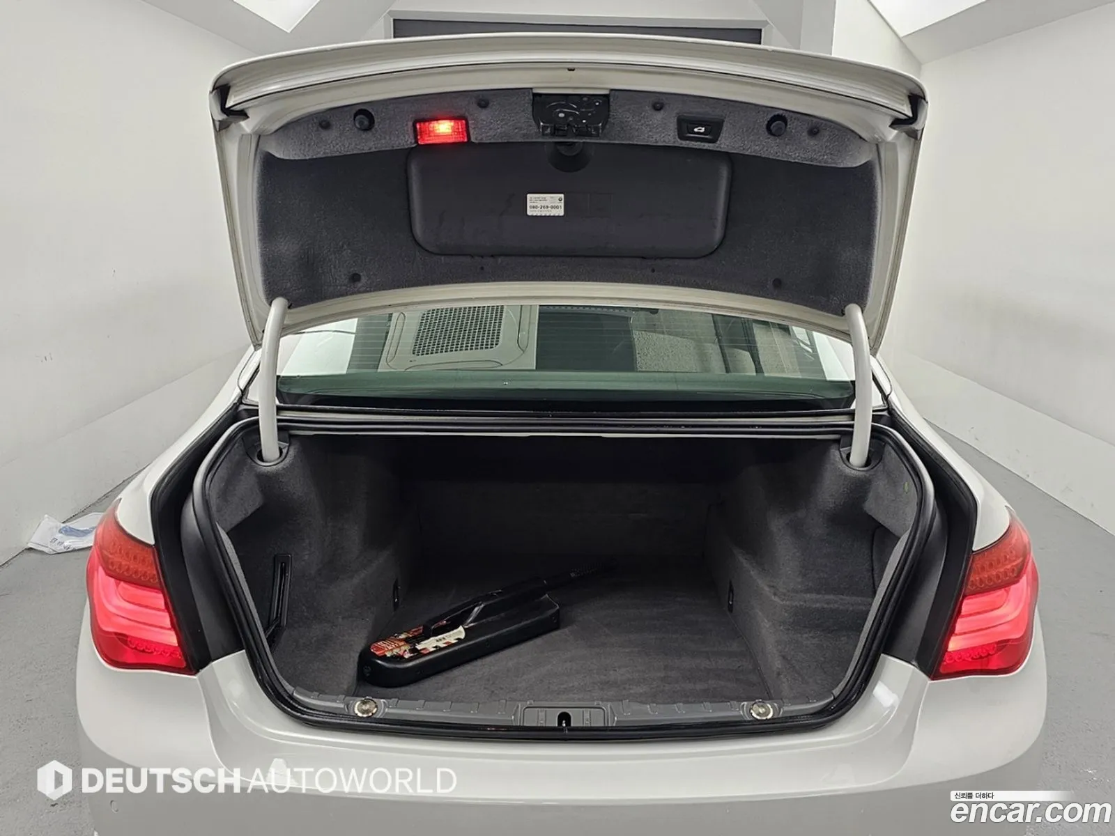 BMW 7 Series 2013 — 7