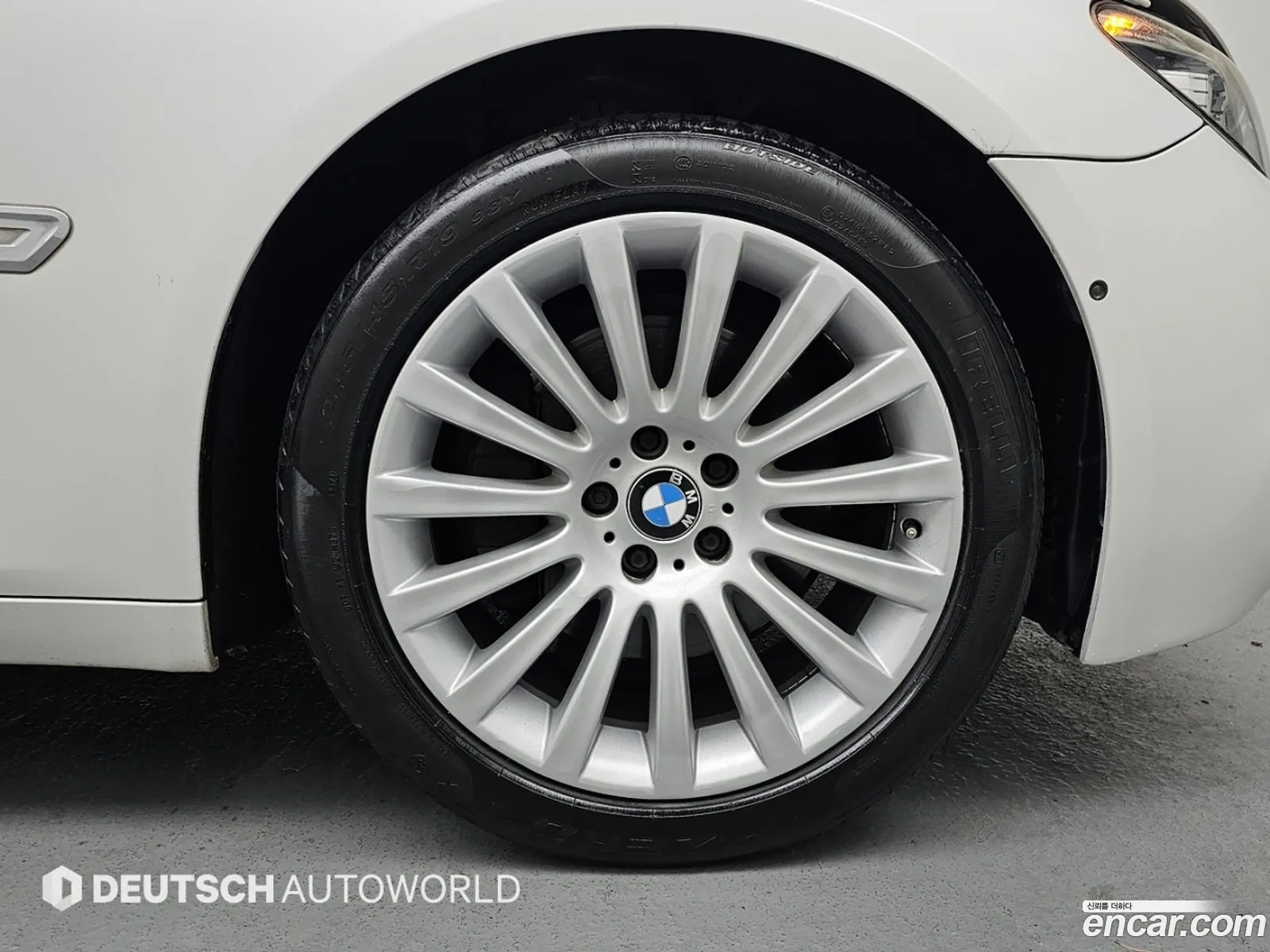 BMW 7 Series 2013 — 13