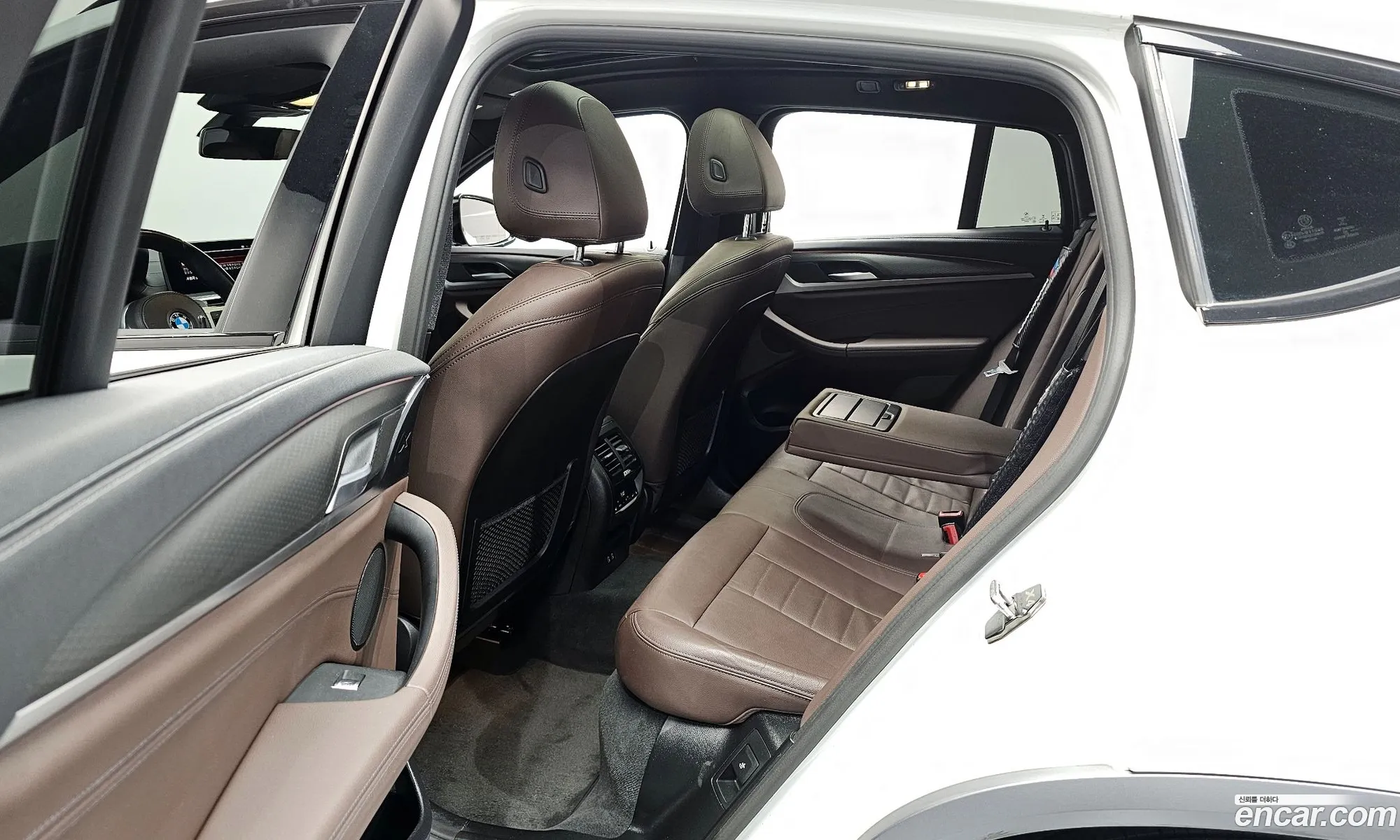 BMW X4 2021 WBA2V9104M9F93604 — 4