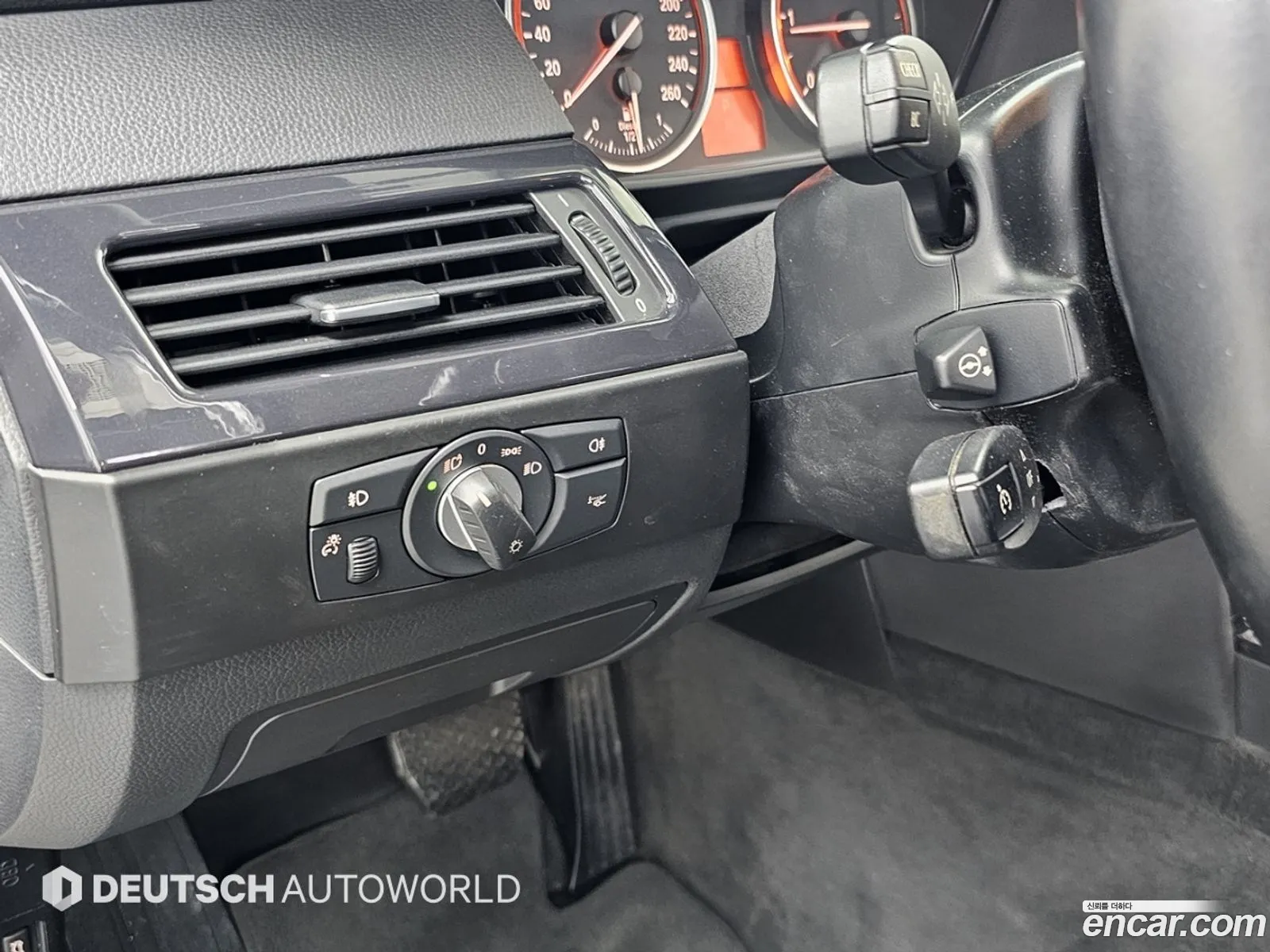 BMW 5 Series 2009 — 15